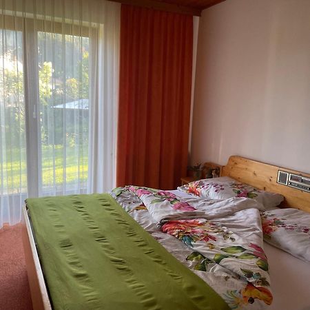 Ferienwohnungen Wrolich Latschach ober dem Faakersee Exterior foto